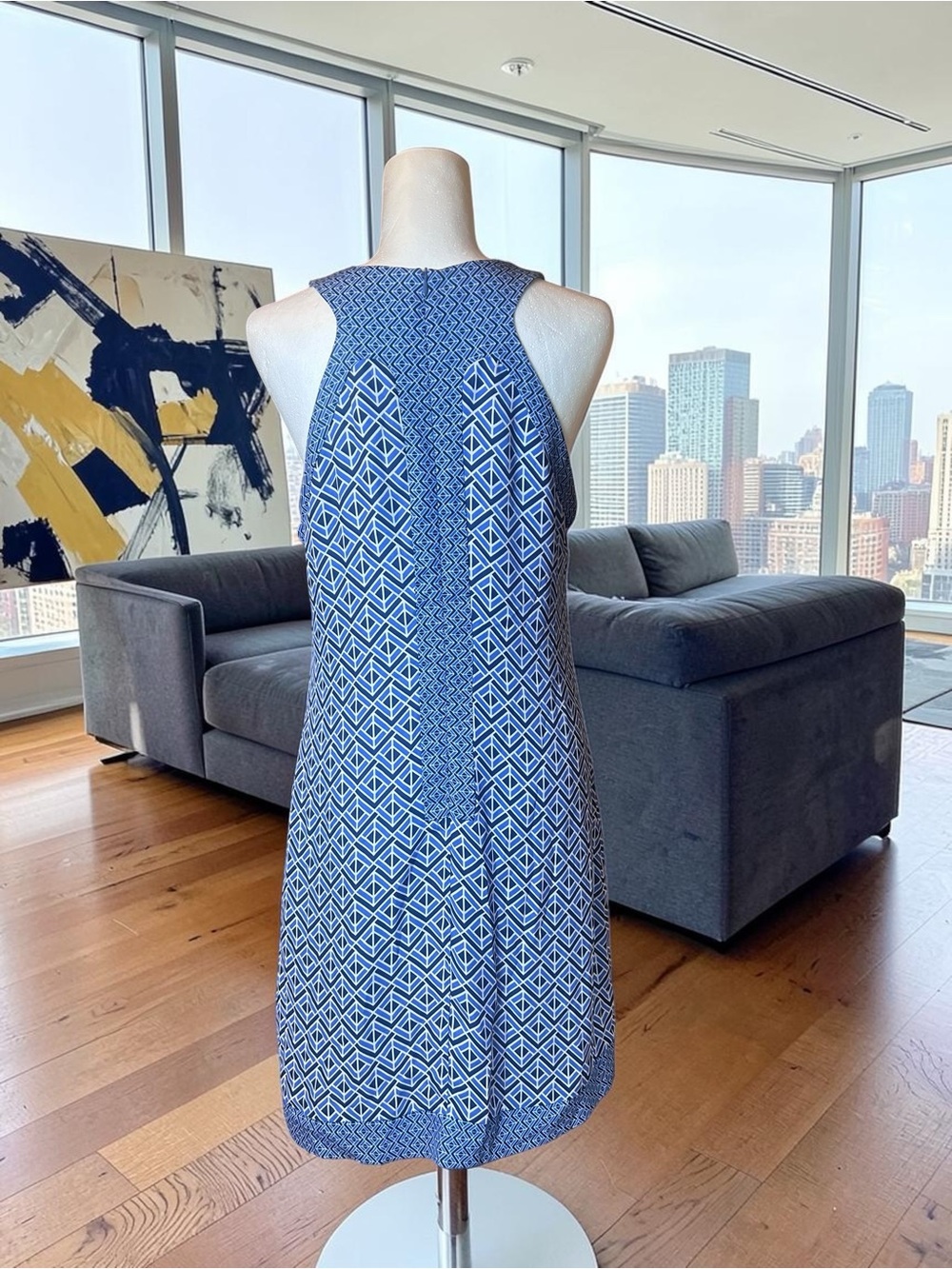 Pink Martini Halter Dress Blue
Geometric Print Size M Lined Summer Shift - Picture 5 of 12